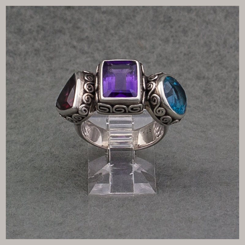 Multi-stone Ring