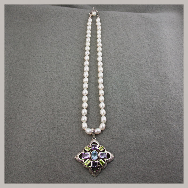 Pearl / Multi-stone Necklace